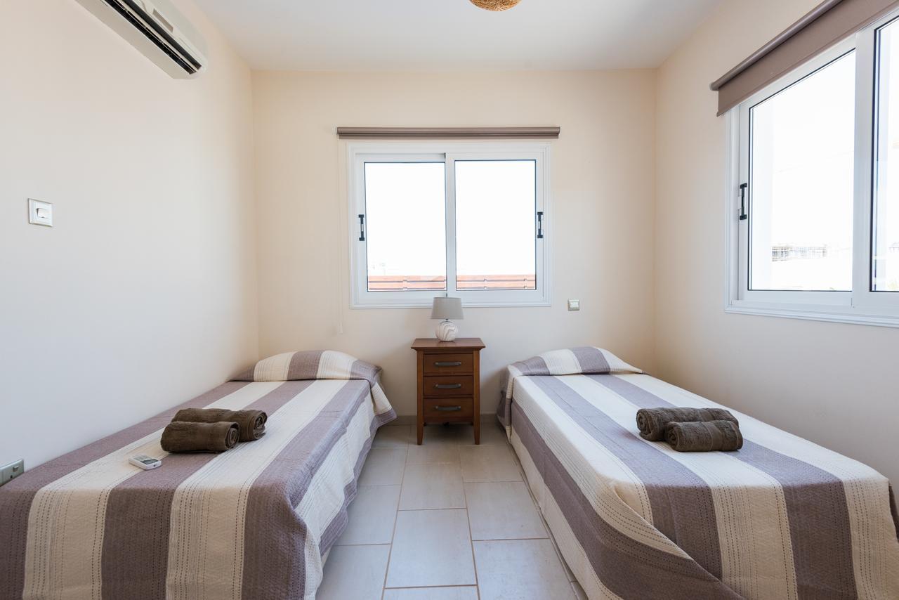 Villa Valmare Айя Напа Екстериор снимка