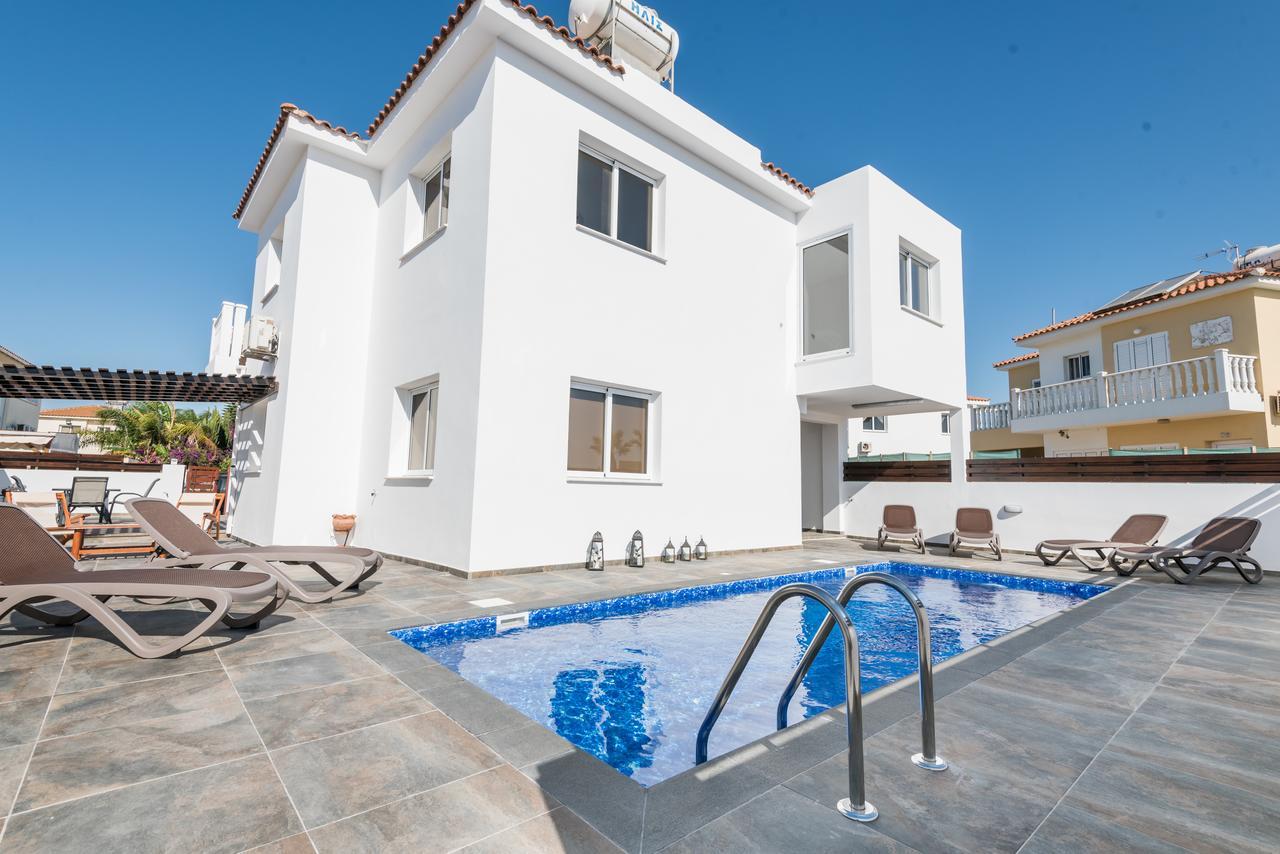 Villa Valmare Айя Напа Екстериор снимка